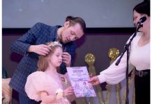 Юная победительница новомичуринского конкурса «Золушка» мечтает стать пилотом