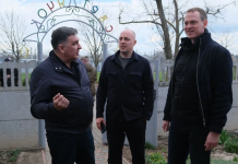 Губернатор Павел Малков проверил ход работ на соцобъектах в подшефной Херсонской области